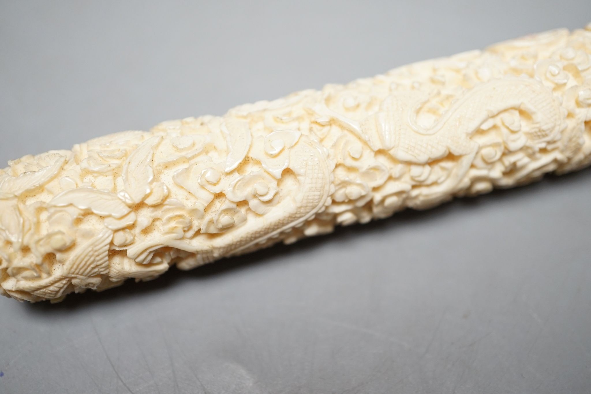 A Chinese export ivory needle case., 16 cms long.